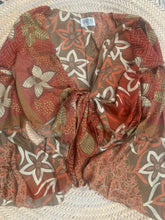 Load image into Gallery viewer, Sari Fair Trade Top